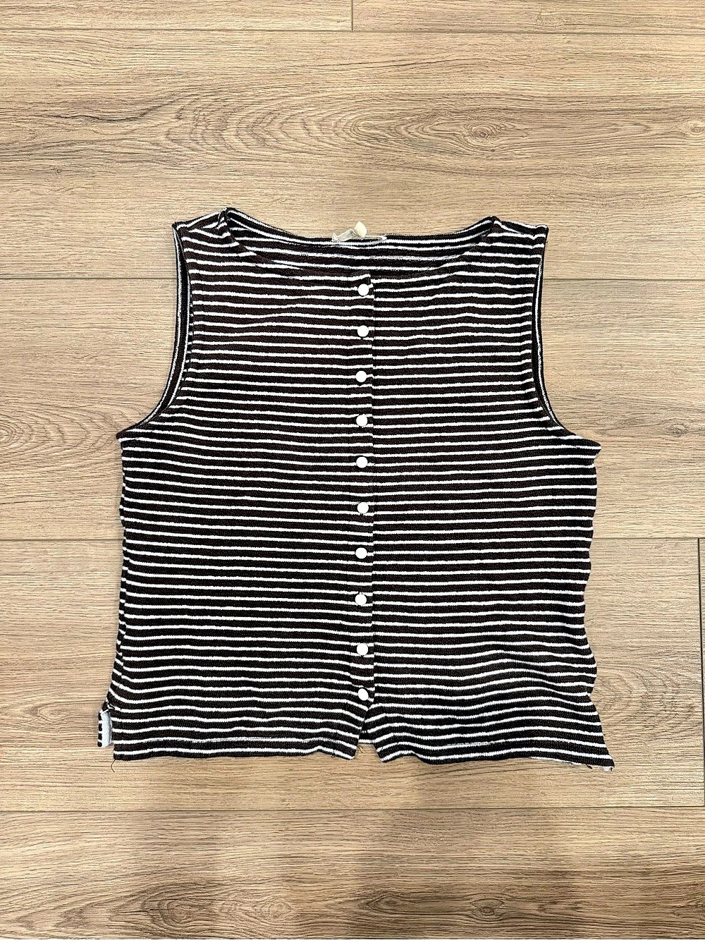 Striped Button Front Tank Top in Brown & White good condition
